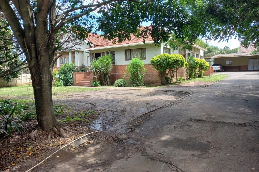 5 Bedroom Property for Sale in Scottsville KwaZulu-Natal