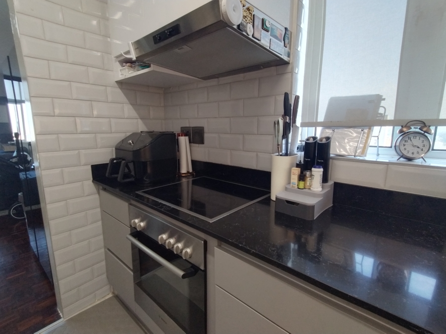 To Let 2 Bedroom Property for Rent in Essenwood KwaZulu-Natal