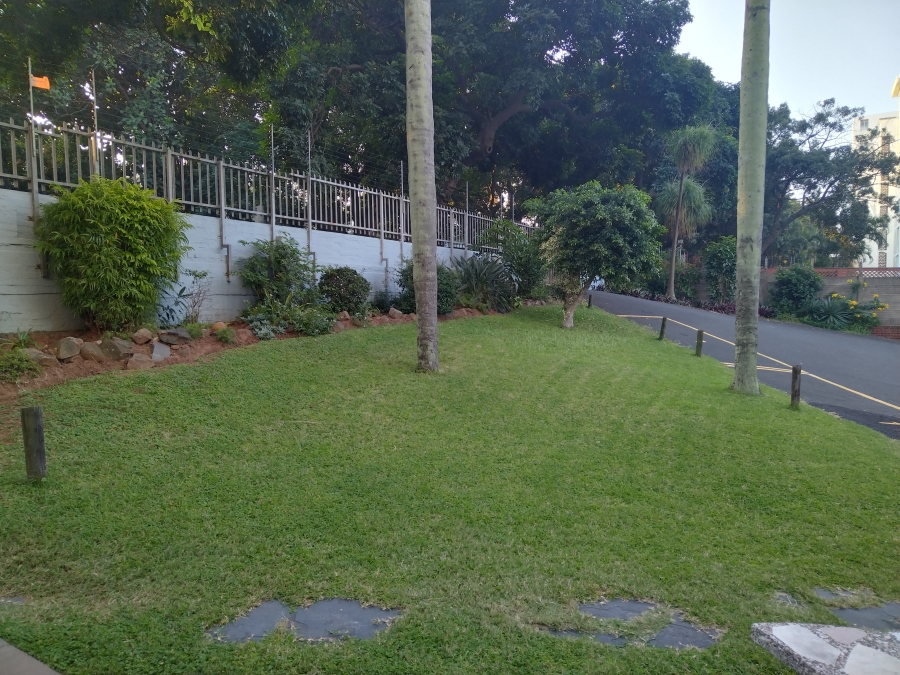 To Let 2 Bedroom Property for Rent in Essenwood KwaZulu-Natal