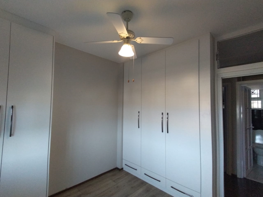 To Let 2 Bedroom Property for Rent in Essenwood KwaZulu-Natal