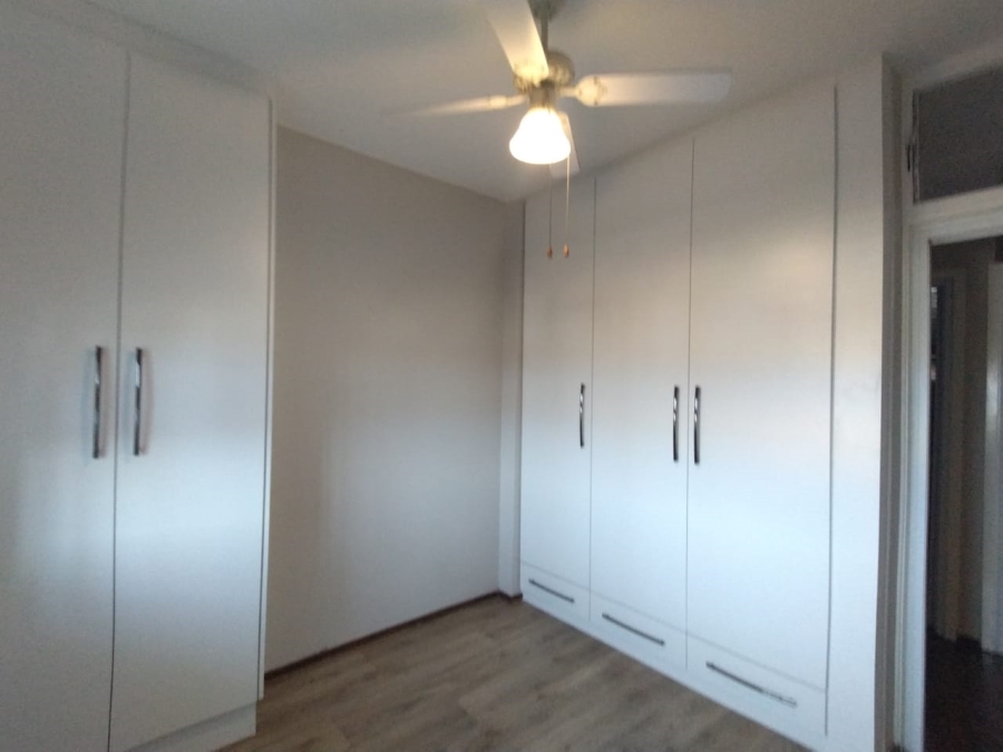 To Let 2 Bedroom Property for Rent in Essenwood KwaZulu-Natal