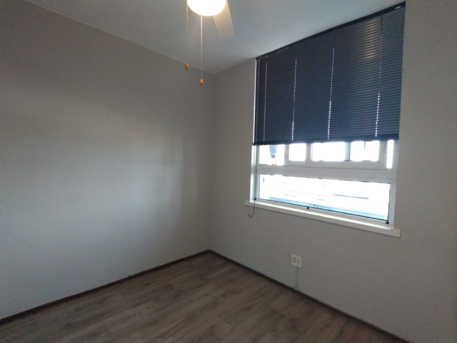 To Let 2 Bedroom Property for Rent in Essenwood KwaZulu-Natal