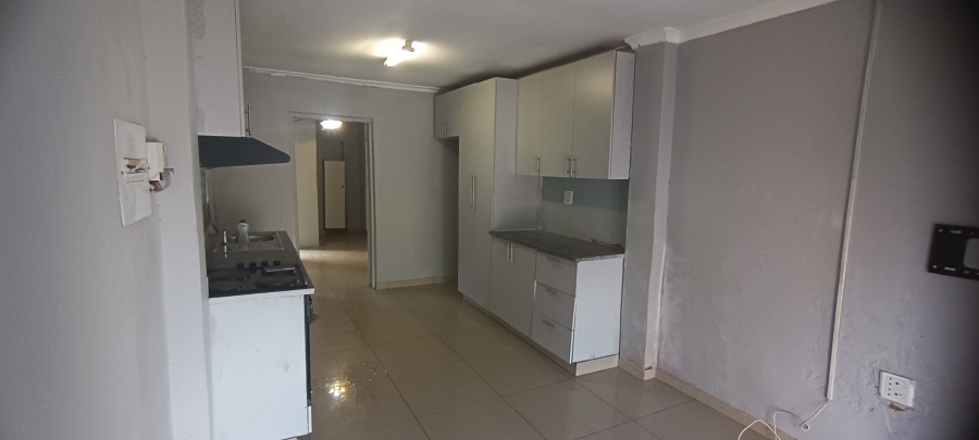 To Let 1 Bedroom Property for Rent in Bluff KwaZulu-Natal