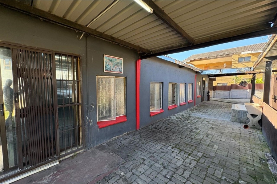 2 Bedroom Property for Sale in Dundee KwaZulu-Natal