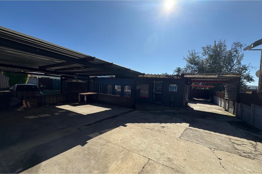 2 Bedroom Property for Sale in Dundee KwaZulu-Natal