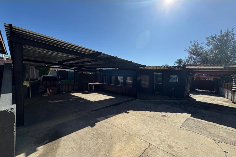 2 Bedroom Property for Sale in Dundee KwaZulu-Natal