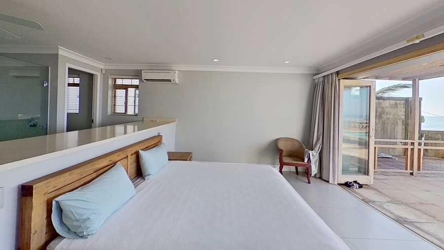 6 Bedroom Property for Sale in Tinley Manor KwaZulu-Natal