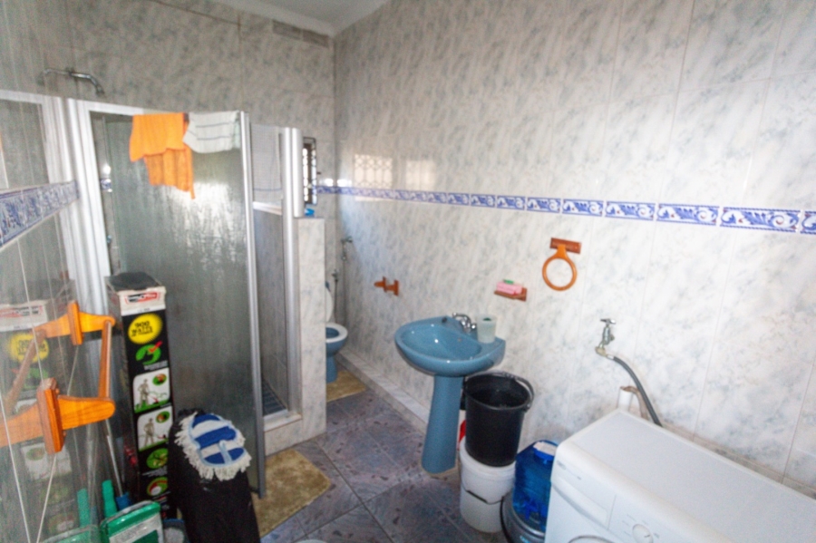 4 Bedroom Property for Sale in Brighton Beach KwaZulu-Natal
