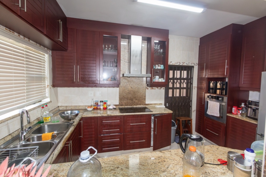 4 Bedroom Property for Sale in Brighton Beach KwaZulu-Natal
