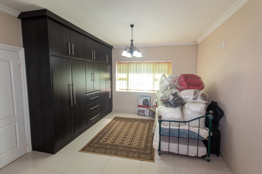 4 Bedroom Property for Sale in Brighton Beach KwaZulu-Natal