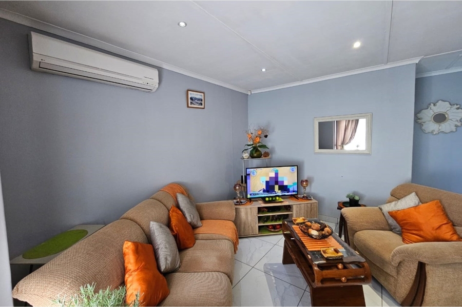 2 Bedroom Property for Sale in Lincoln Meade KwaZulu-Natal
