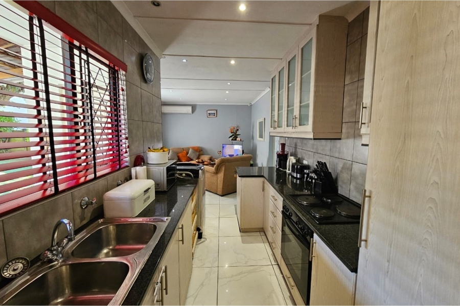 2 Bedroom Property for Sale in Lincoln Meade KwaZulu-Natal