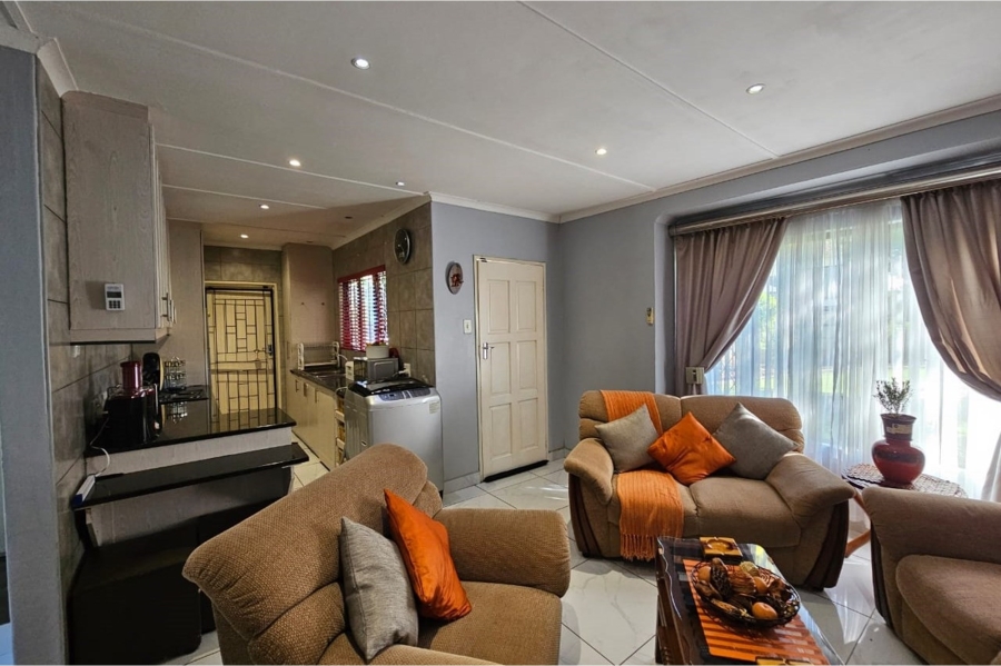 2 Bedroom Property for Sale in Lincoln Meade KwaZulu-Natal