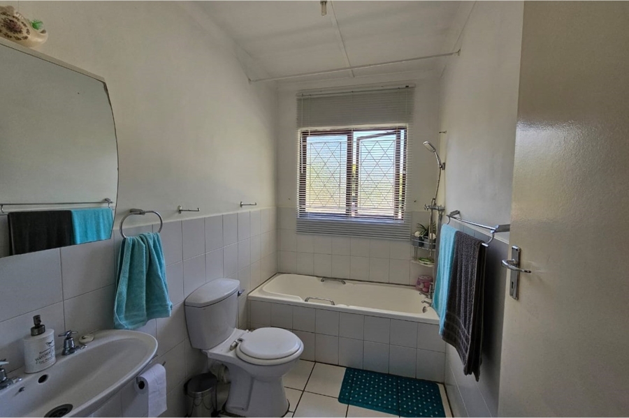 2 Bedroom Property for Sale in Lincoln Meade KwaZulu-Natal