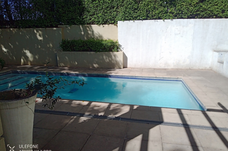To Let 2 Bedroom Property for Rent in New Town Centre KwaZulu-Natal