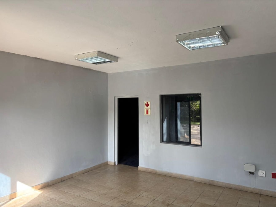 To Let commercial Property for Rent in Shakas Head KwaZulu-Natal