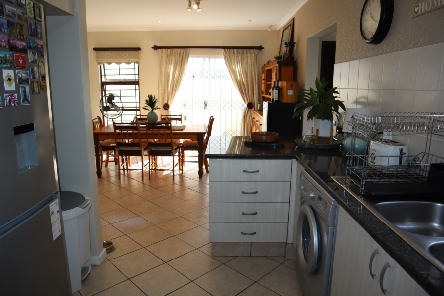 To Let 3 Bedroom Property for Rent in Assagay KwaZulu-Natal