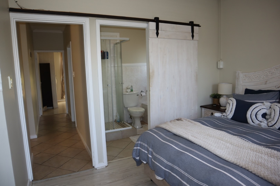 To Let 3 Bedroom Property for Rent in Assagay KwaZulu-Natal