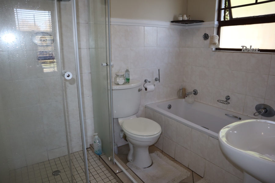 To Let 3 Bedroom Property for Rent in Assagay KwaZulu-Natal