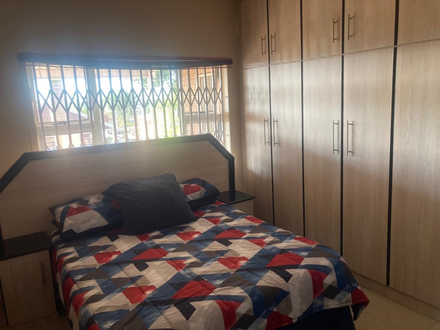 To Let 3 Bedroom Property for Rent in Avoca KwaZulu-Natal