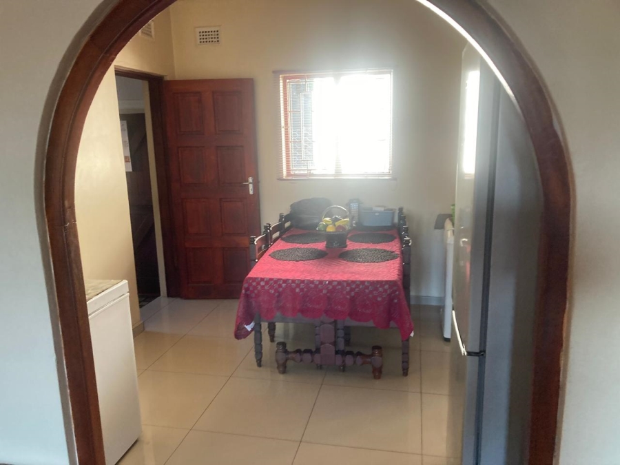To Let 3 Bedroom Property for Rent in Avoca KwaZulu-Natal