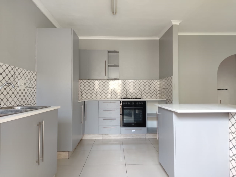 3 Bedroom Property for Sale in Empangeni Central KwaZulu-Natal