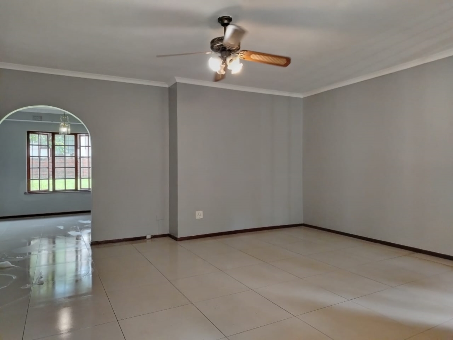 3 Bedroom Property for Sale in Empangeni Central KwaZulu-Natal