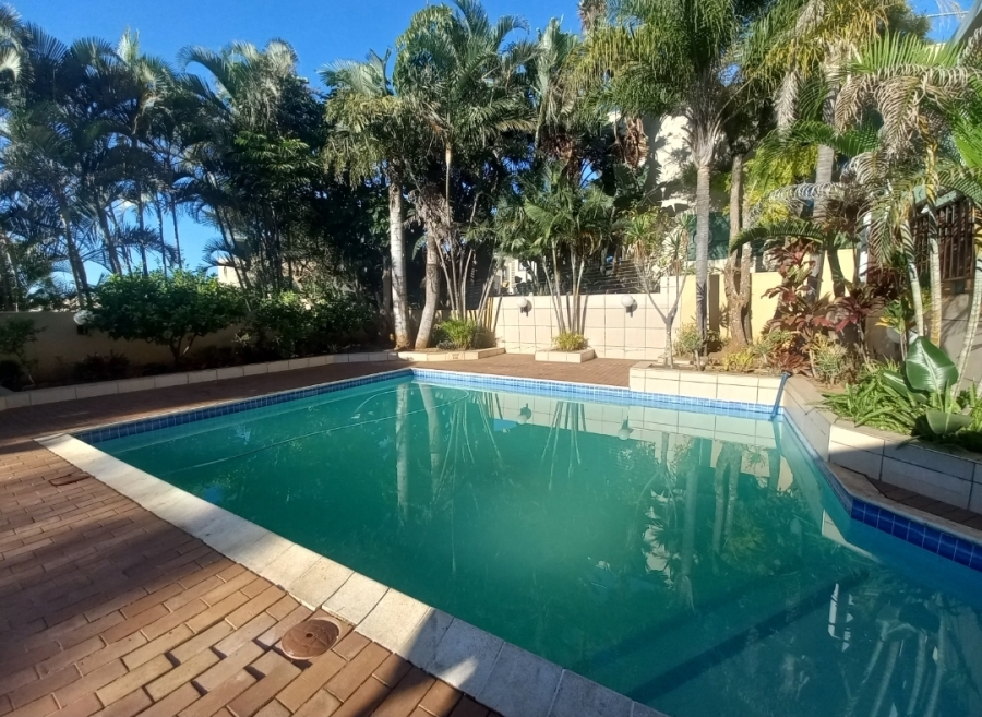 To Let 7 Bedroom Property for Rent in Umhlanga Ridge KwaZulu-Natal