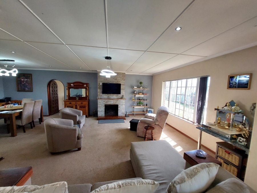 5 Bedroom Property for Sale in Wembley KwaZulu-Natal