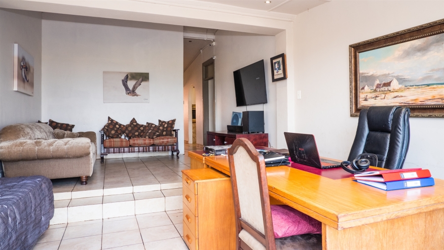 12 Bedroom Property for Sale in Tugela Mouth KwaZulu-Natal