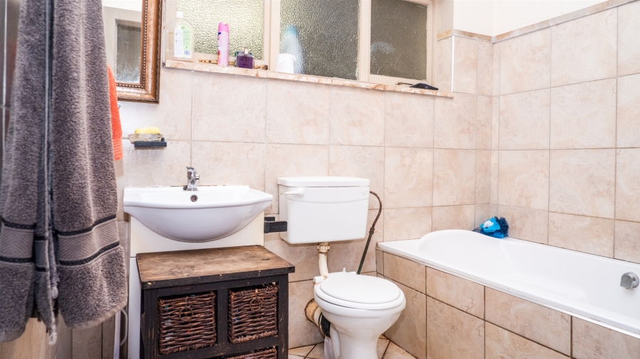 12 Bedroom Property for Sale in Tugela Mouth KwaZulu-Natal