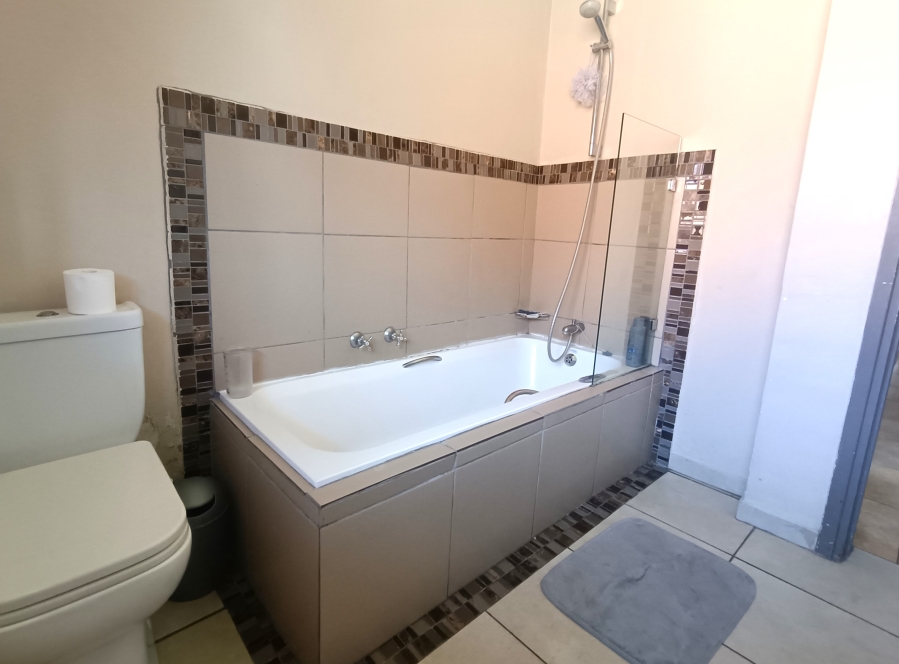 To Let 3 Bedroom Property for Rent in Meer En See KwaZulu-Natal