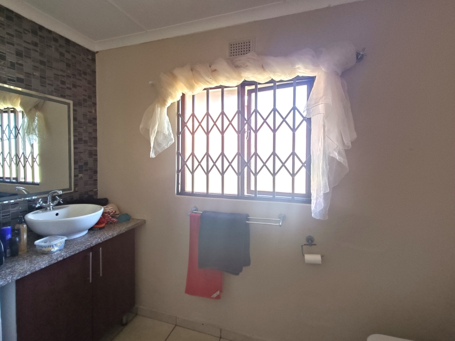 To Let 3 Bedroom Property for Rent in Meer En See KwaZulu-Natal
