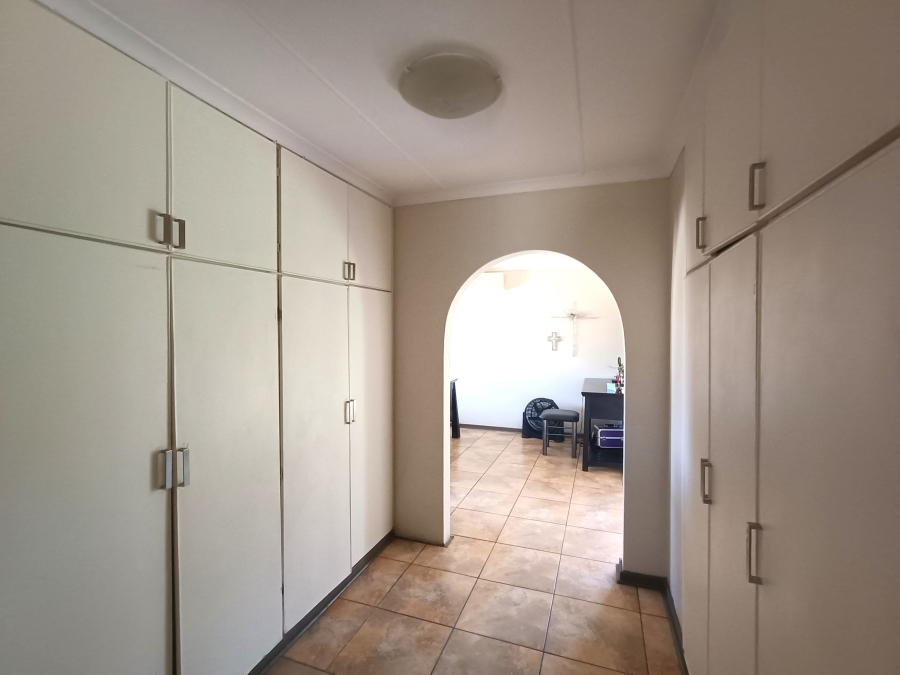 To Let 3 Bedroom Property for Rent in Meer En See KwaZulu-Natal