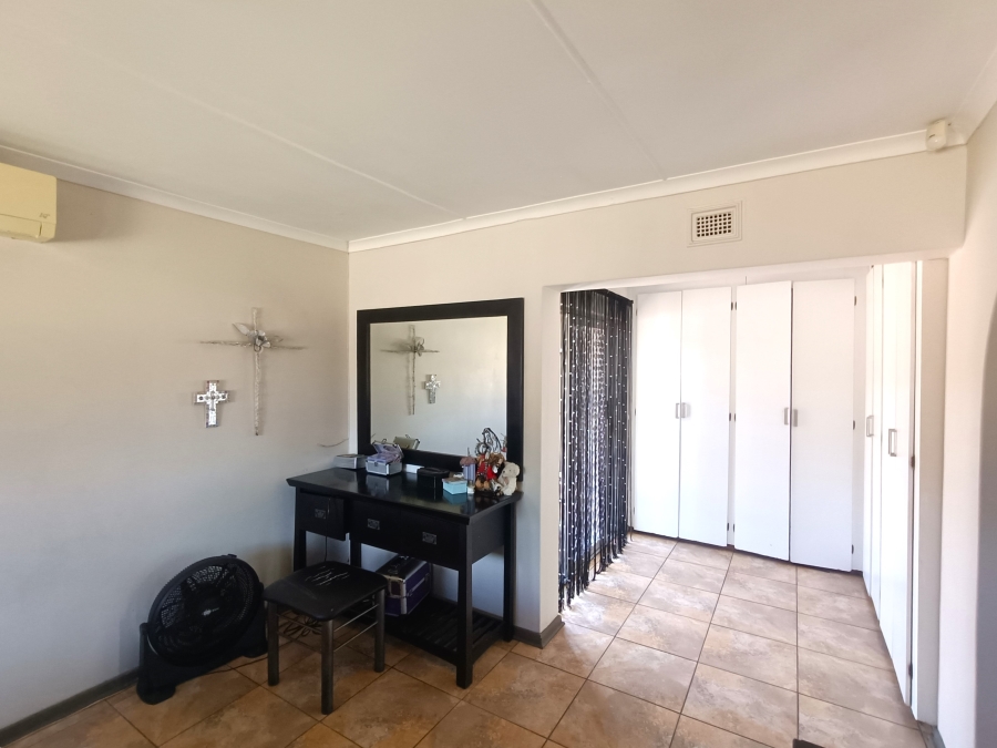 To Let 3 Bedroom Property for Rent in Meer En See KwaZulu-Natal