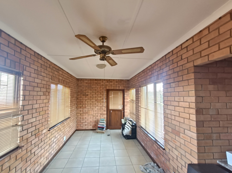 To Let 3 Bedroom Property for Rent in Meer En See KwaZulu-Natal