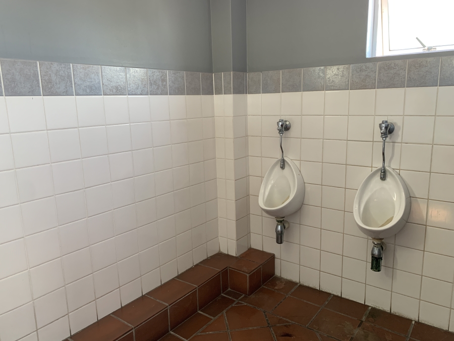 To Let commercial Property for Rent in Mount Edgecombe KwaZulu-Natal