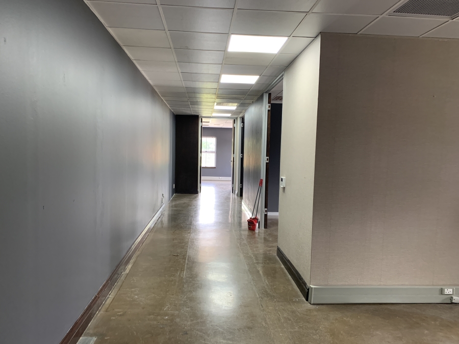 To Let commercial Property for Rent in Mount Edgecombe KwaZulu-Natal