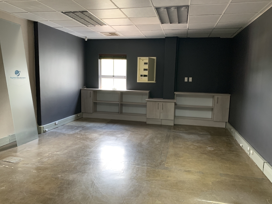 To Let commercial Property for Rent in Mount Edgecombe KwaZulu-Natal
