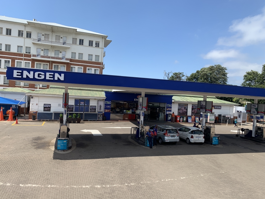 To Let commercial Property for Rent in Mount Edgecombe KwaZulu-Natal