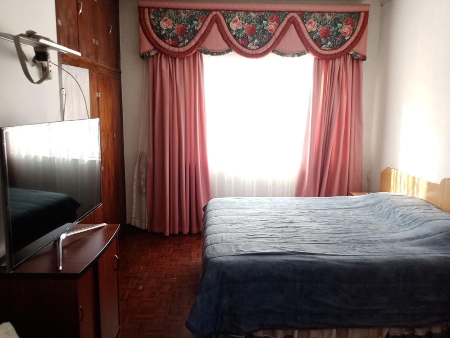 4 Bedroom Property for Sale in Mount Vernon KwaZulu-Natal