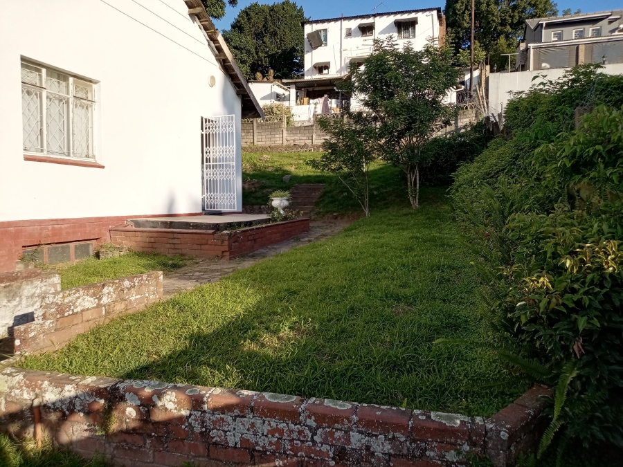 4 Bedroom Property for Sale in Mount Vernon KwaZulu-Natal