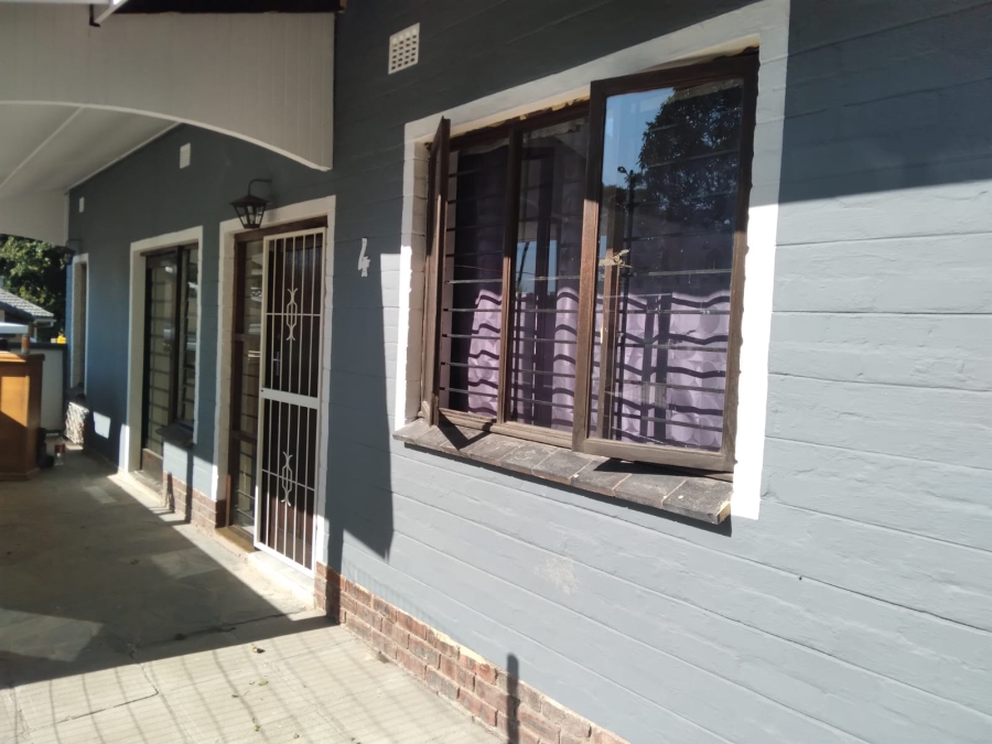 To Let 2 Bedroom Property for Rent in The Wolds KwaZulu-Natal