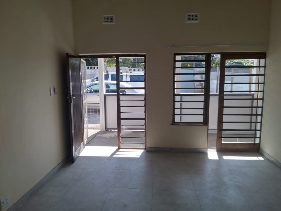 To Let 2 Bedroom Property for Rent in The Wolds KwaZulu-Natal
