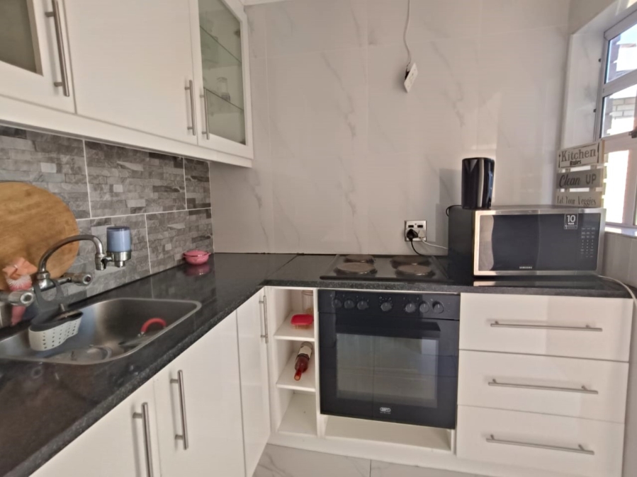 To Let 3 Bedroom Property for Rent in Meer En See KwaZulu-Natal