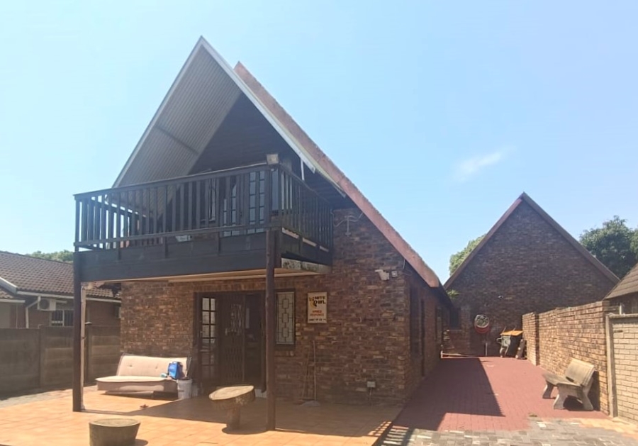 To Let 2 Bedroom Property for Rent in Birdswood KwaZulu-Natal