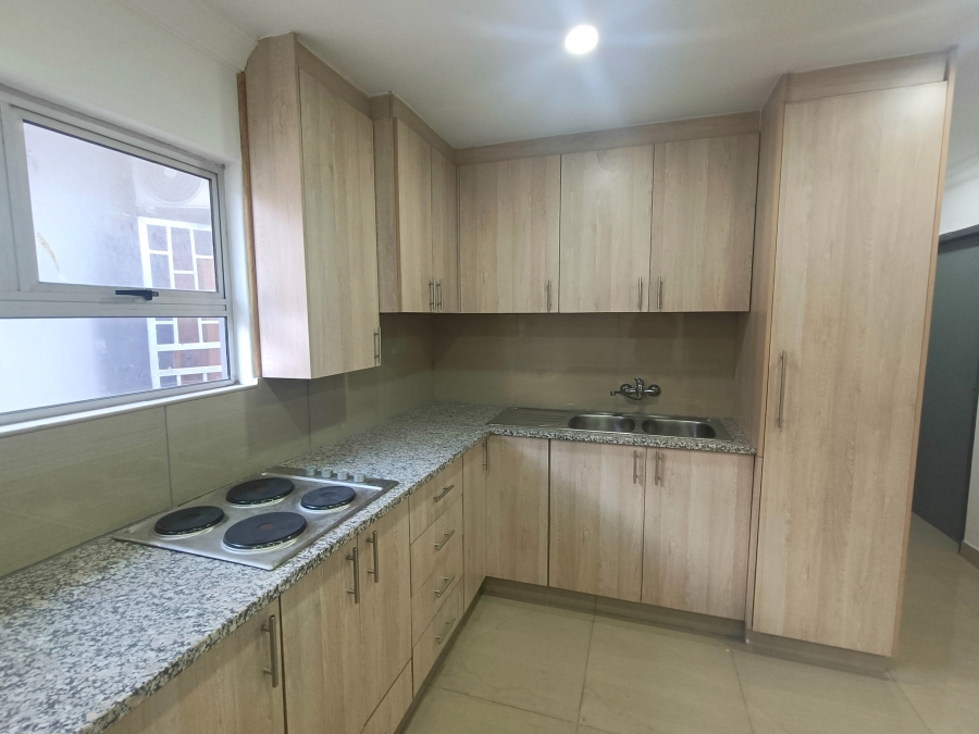 To Let 4 Bedroom Property for Rent in Brackenham KwaZulu-Natal