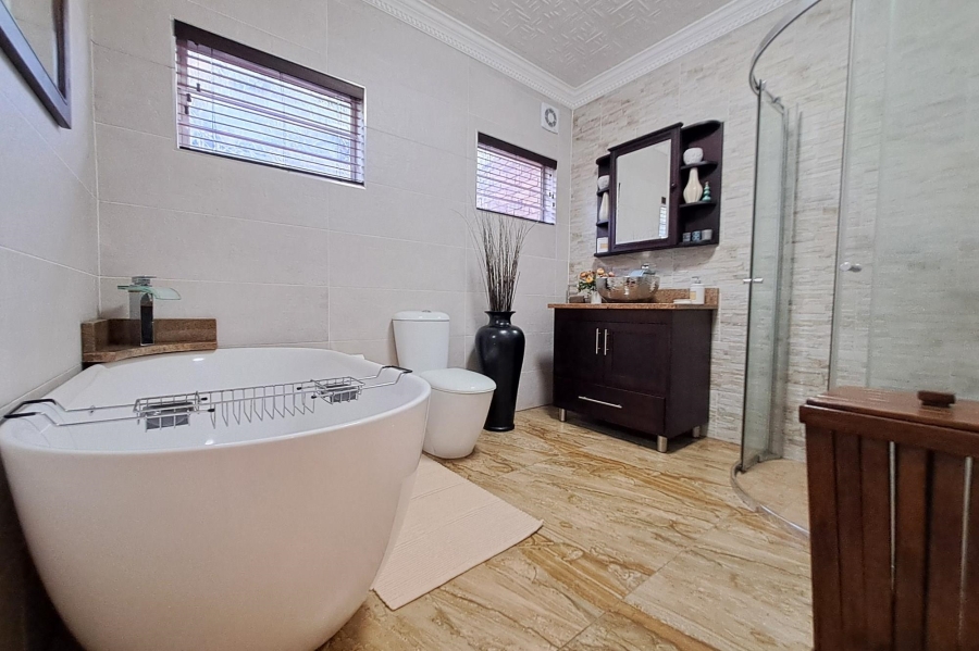To Let 2 Bedroom Property for Rent in Athlone KwaZulu-Natal