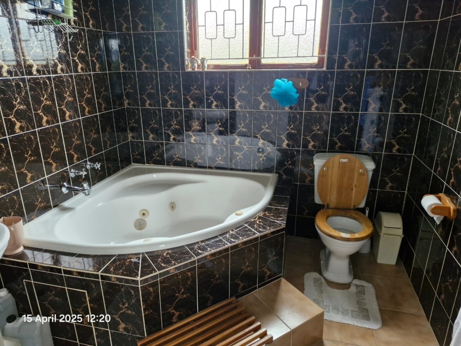 4 Bedroom Property for Sale in Shallcross KwaZulu-Natal