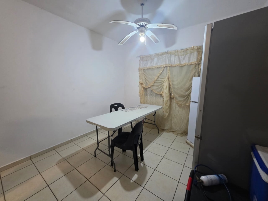2 Bedroom Property for Sale in Richem KwaZulu-Natal